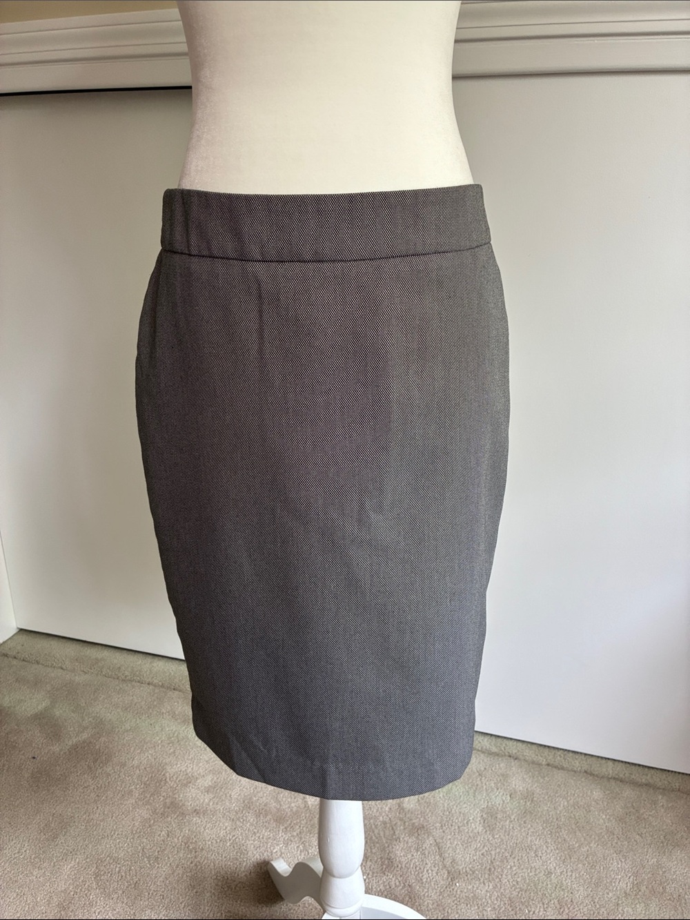 Jones New York Charcoal Gray Pencil Skirt